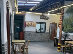 -李东农庄(中南百草园地标店)