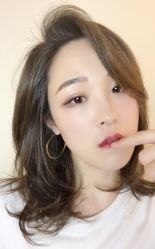 -苑苑发型设计