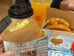 咔吱脆鸡腿堡-麦当劳(松江店)