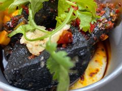 -黑色经典臭豆腐·湖南特产(步行街店)