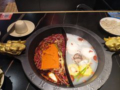 粗粮大骨棒鸳鸯锅-蜀大侠火锅(四川北路店)