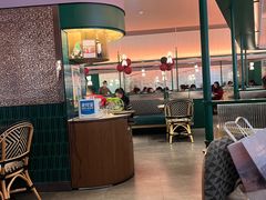 -芭莉与彩虹西餐厅(成都合生汇店)