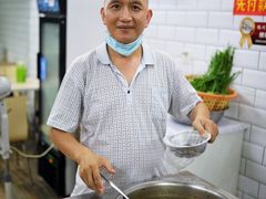 -正宗梧州牛肠酸