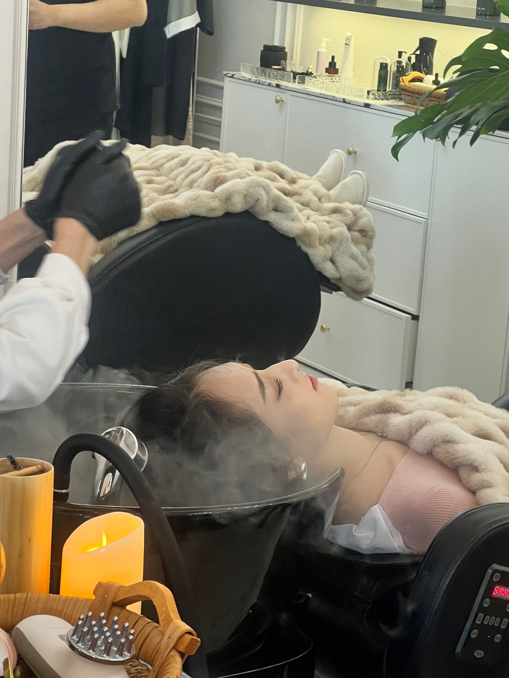 巴厘岛spa水疗源自希腊语soluspa