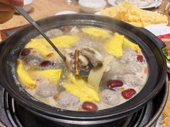 -濠轩阁特色生蚝火锅总店