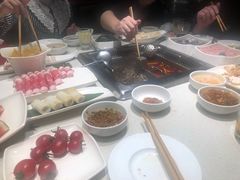 -海底捞火锅鲜切牛肉主题店(长寿路店)