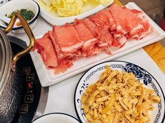 -朴小妹人参鸡汤火锅(长白山万达店)