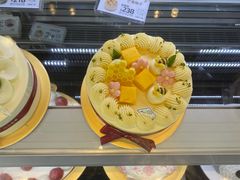 -花花卷卷·鲜食蛋糕(静安久光百货店)
