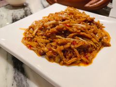鱼香肉丝-功德林(南京西路店)