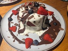 -JINNS锦时 steak&pizza(浸信会礼拜堂旧址店)