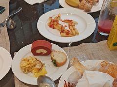 -东方红海鲜百汇(国际大厦店)