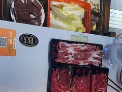 -刘少华贵州小黄牛·鲜牛肉火锅(总店)