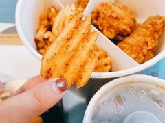 -麦当劳(乳山路店)