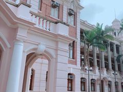 -香港大学