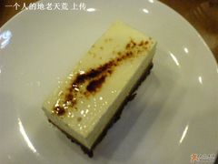 香草摩卡榛子蛋糕-榖屋house of flour(张江首店)