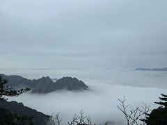 -黄山光明顶山庄