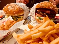 -The Habit Burger Grill 哈比特汉堡(复兴soho店)
