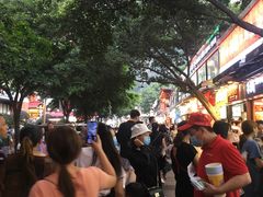 -八一好吃街·高品美食广场