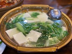 -乡土特色.冷锅鱼.牦牛肉汤锅