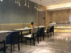 -上海外滩老码头亚朵酒店