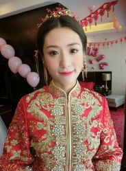 -红馆妆造(中央大街店)