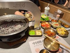-草家酱蟹炭火烤肉店(珲春南路一店)