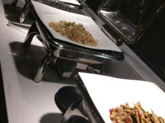 -烤圣自助美食音乐餐厅
