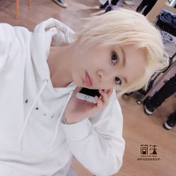 -简法造型·品牌形象店