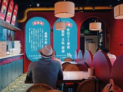 -芙蓉巷成都名小吃(大卫城店)