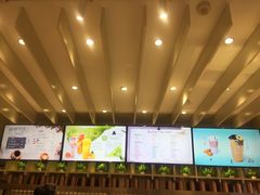 -CoCo都可(湖滨银泰店B区店)