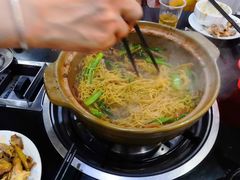 -胡须佬鸡煲四季火锅店(石厦西村直营店)