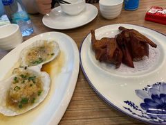 脆皮乳鸽-永記粤菜·五指毛桃花雕鸡煲(九亭店)