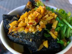 -黑色经典臭豆腐·湖南特产(坡子街店)