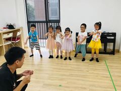 -猴有戏教育戏剧·音乐剧·主持口才·演讲朗诵辩论(环球港华师大校区)