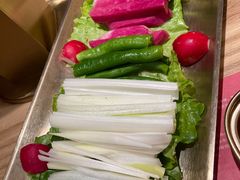 -西塔老太太泥炉烤肉(武汉摩尔城店)