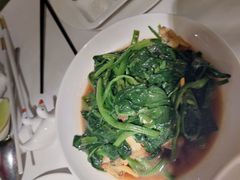 -贝勒爷·酥不腻烤鸭