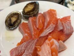 -金马门国际美食百汇(珞喻路店)