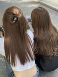 -镁连社·美联社