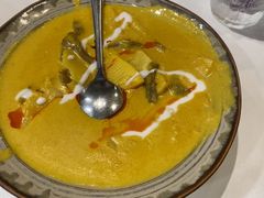 黄咖喱牛肉-荷花泰菜(东方新天地店)