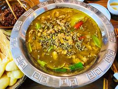 花椒麻麻兔-有红鸡毛店·川菜(建设路店)