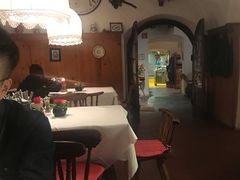 -布劳伽斯特豪夫哈尔施塔特宾馆