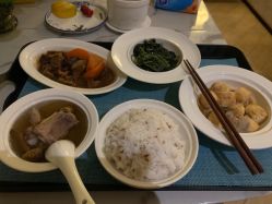 -臻康乃馨月子中心(集美店)