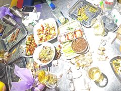 -马路牙子烧烤音乐酒馆(望京店)