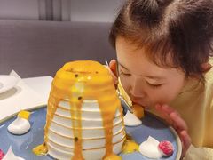 -港丽餐厅(高德置地店)