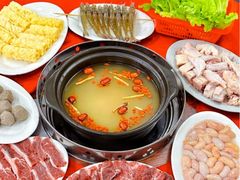 -花苑美食横琴生蚝火锅(拱北粤华路店)