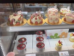 -花花卷卷·鲜食蛋糕(静安久光百货店)