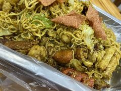 -二钢串叔麻辣烫(华龙大厦店)