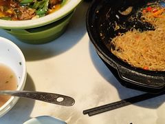 -绿草地·湘菜(酃湖师院店)