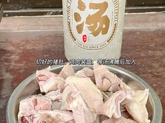 -六少·猪肚包鸡火锅(卓悦INTOWN店)