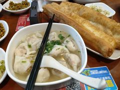 -南城香·饭香串香馄饨香(红军营店)